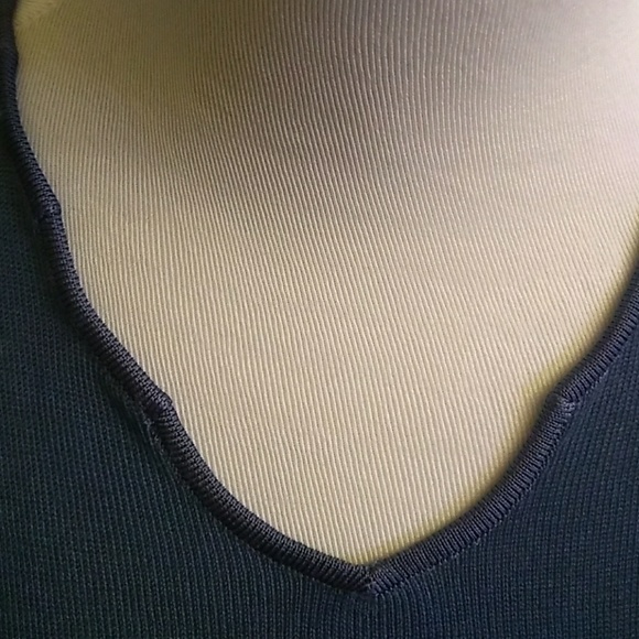 Pullover top - Picture 4 of 5